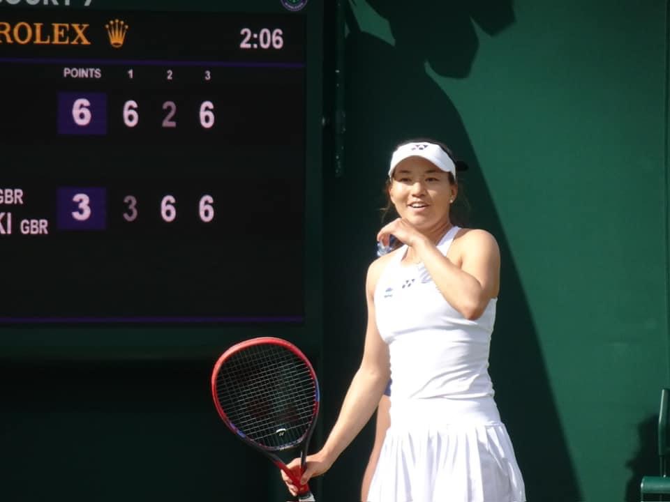【お知らせ】宮崎百合子(Lily)選手がウィンブルドン選手権において初めてのシングルス戦・ダブルス戦両方で勝利!